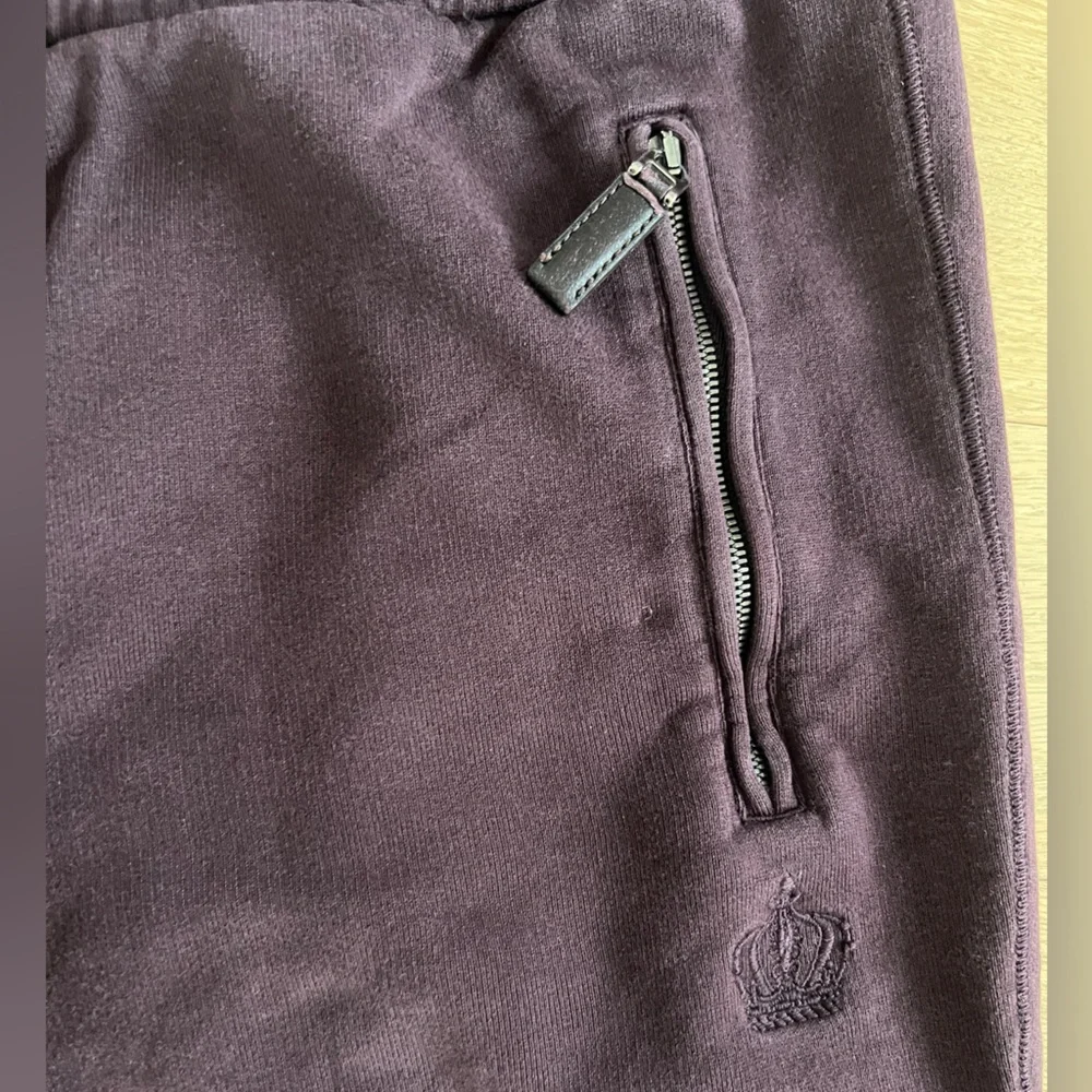 Dolce & Gabbana Men's Deep purple Joggers - Picture 7 of 12